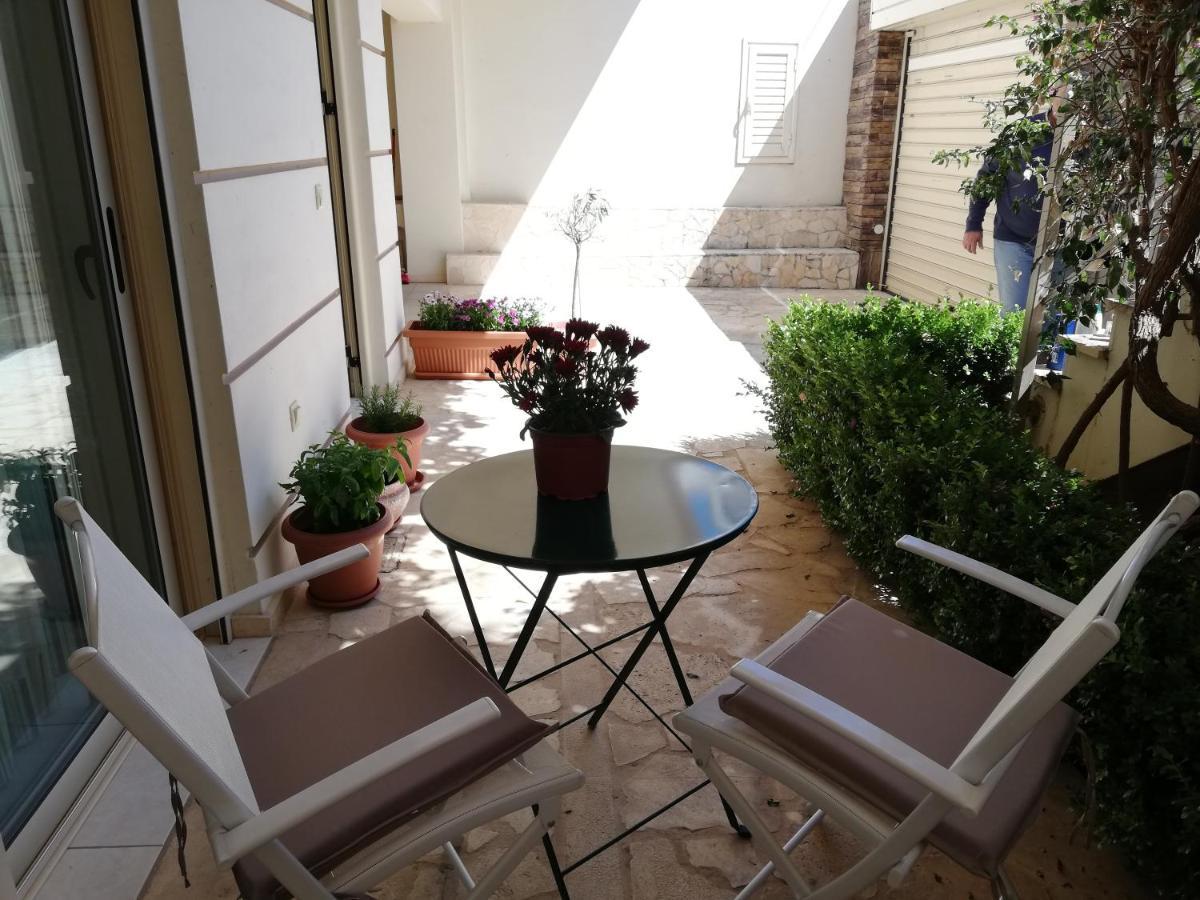 Althea Holiday Studio Agia Marina  Buitenkant foto